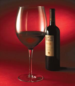 full-bottle-wine-glass-1