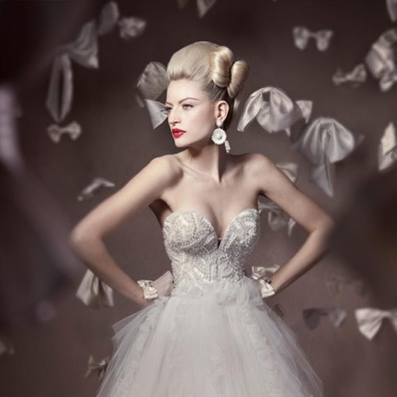 wedding-dresses-Bridal-Bouquets-ideas-rings-happy-love-romantic-10