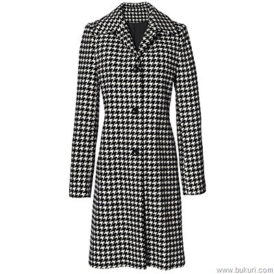 checkered-elegance-modele-palltosh-te-gjata-bukuri-fashion-coat-free-images