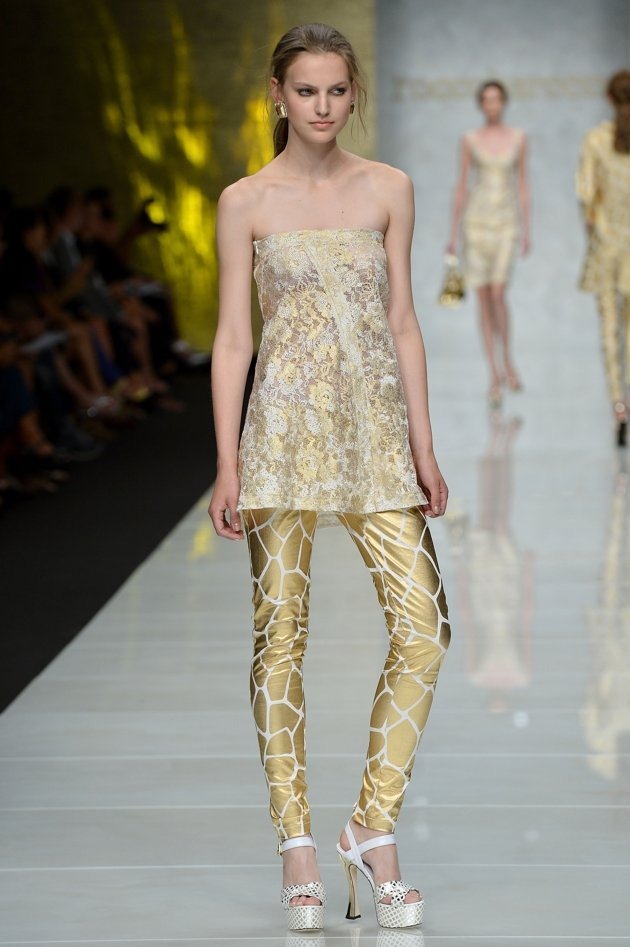 roccobarocco-runway-milan-fashion-week-20120920-075246-812