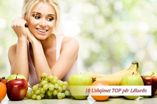 woman_with_fruits1