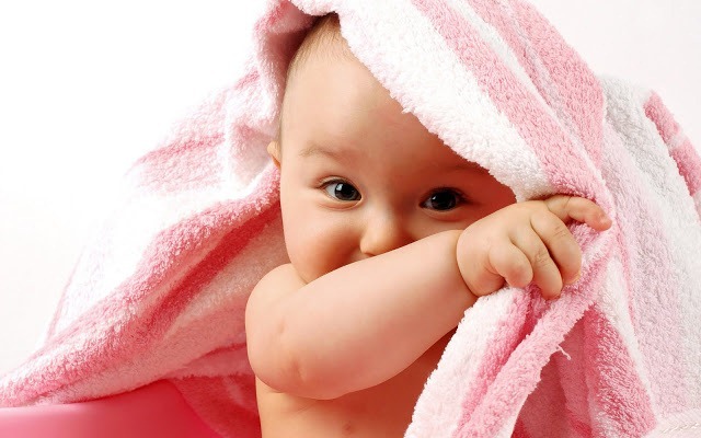 Best-top-desktop-baby-wallpapers-hd-babies-wallpaper-picture-image-photo-17