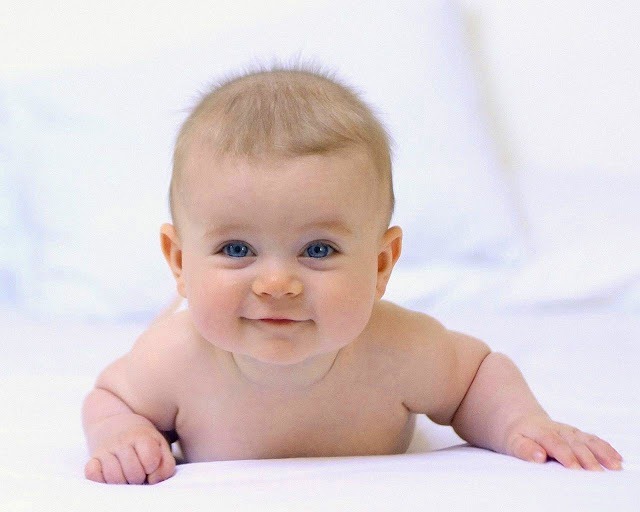 z-Best-top-desktop-baby-wallpapers-babies-wallpaper-picture-image-photo-31
